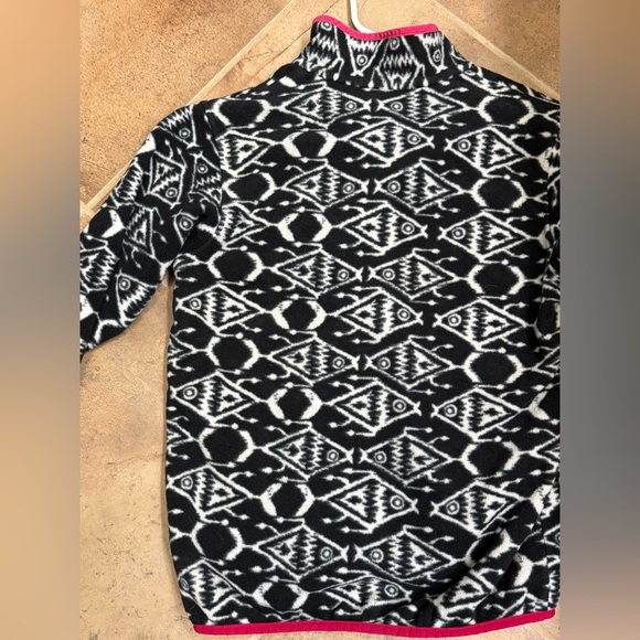 💫Patagonia Women’s Lightweight Synchilla™️ Snap-T™️ Pullover, XS, Ikat Fish, EUC - Picture 9 of 10